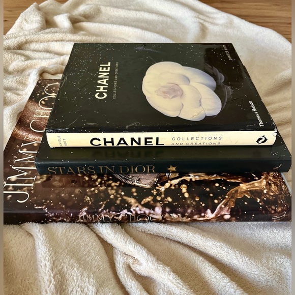 Trio of luxury fashion Books Chanel, Dior, & Jimmy Choo. - Picture 2 of 6